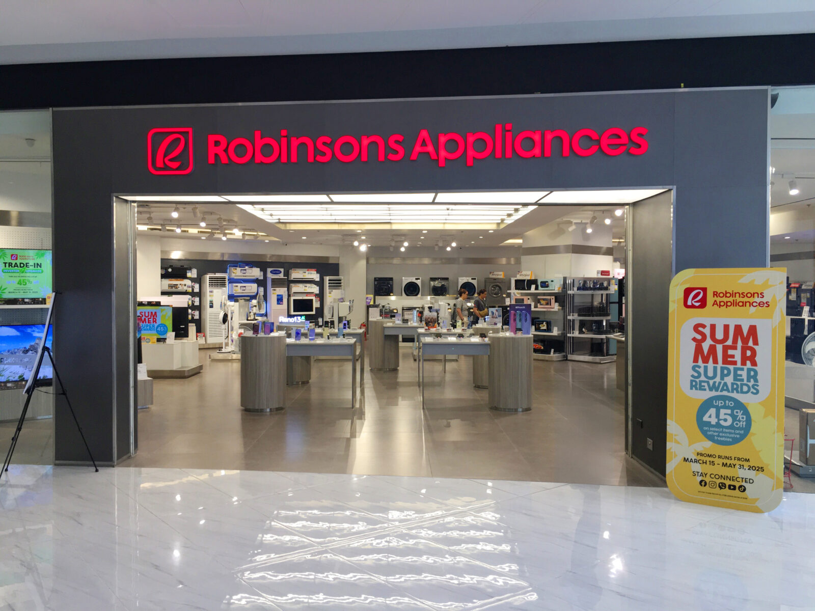 Robinsons Appliances Super Summer Rewards