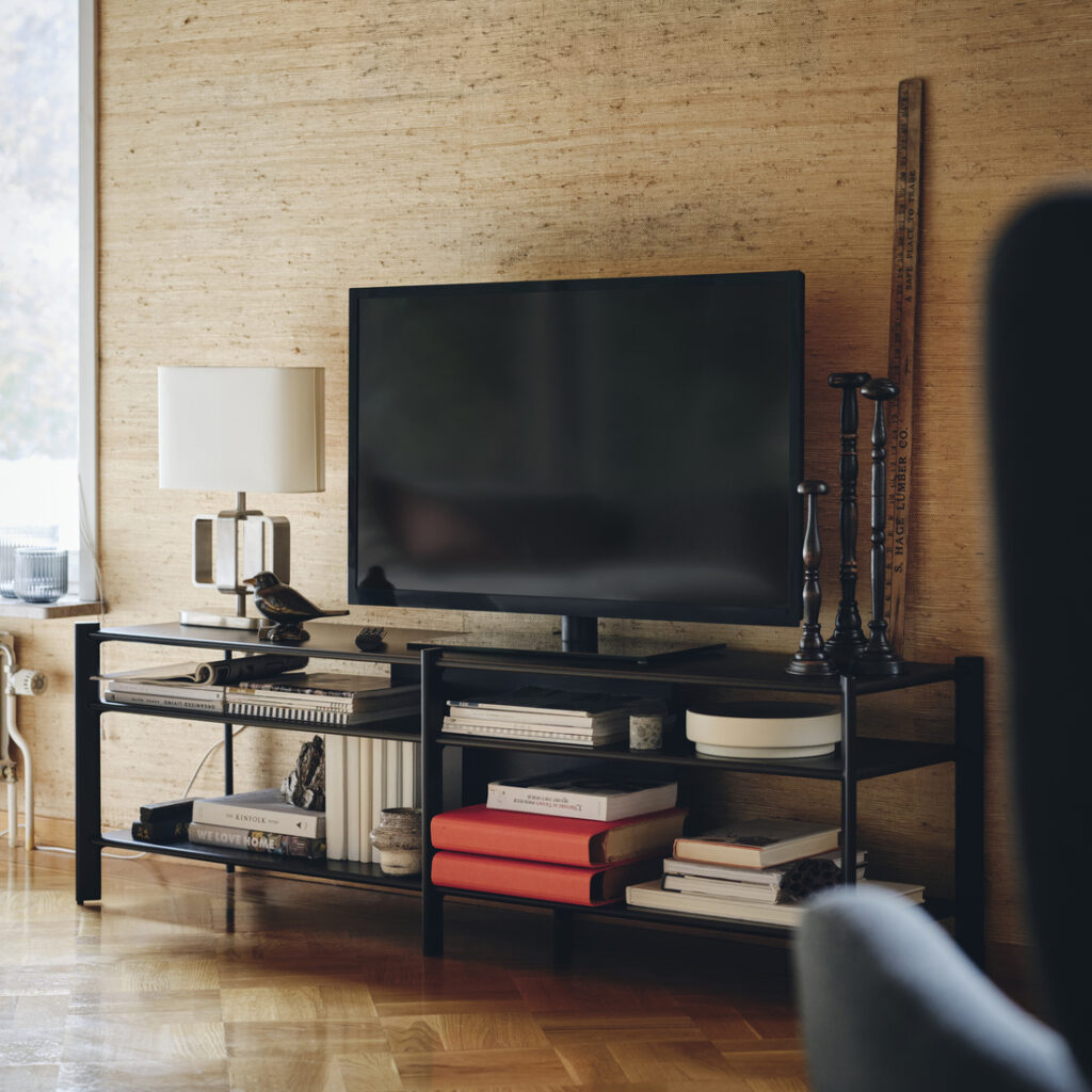 JATTESTA TV unit https://www.ikea.com/ph/en/p/jaettesta-tv-unit-black-70514609/