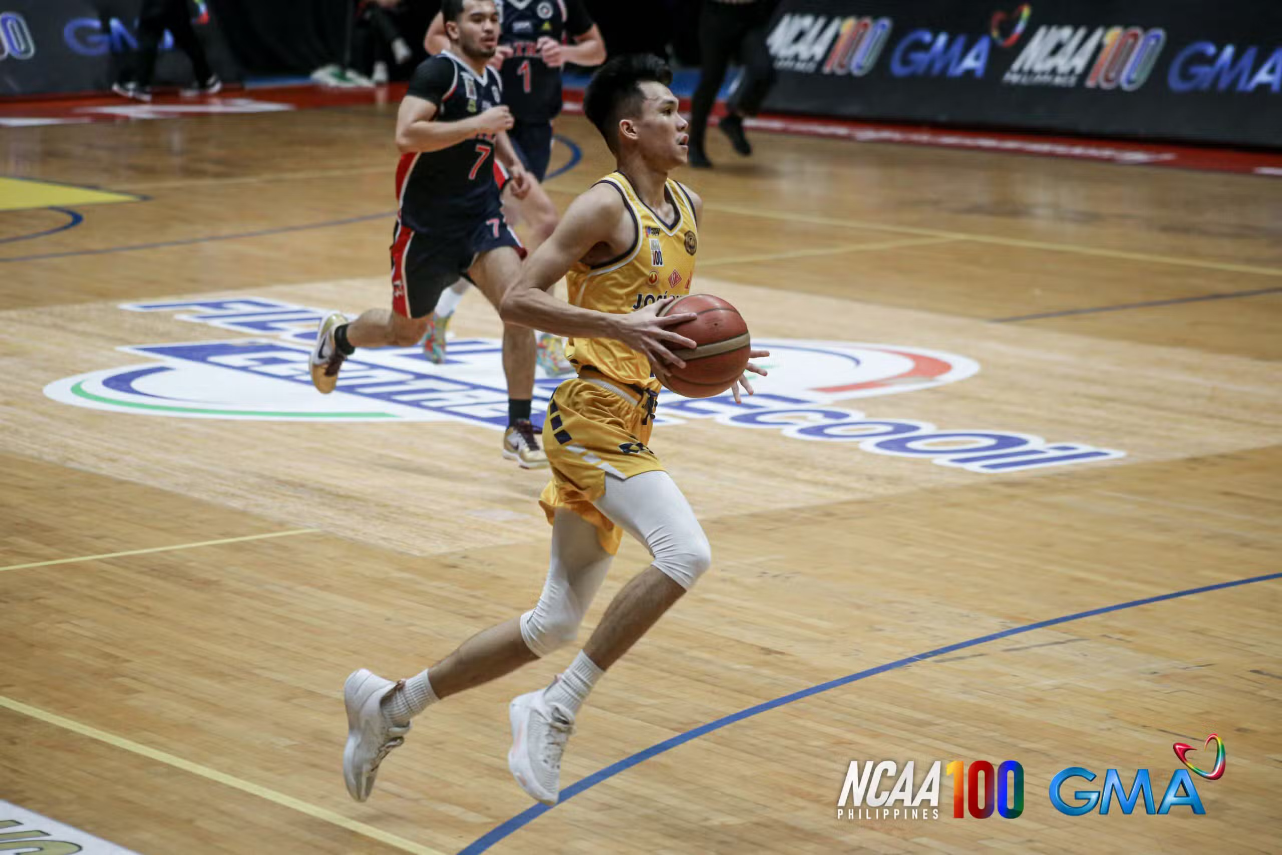 Bombers back in Final Four fight with victory over Knights Philippine