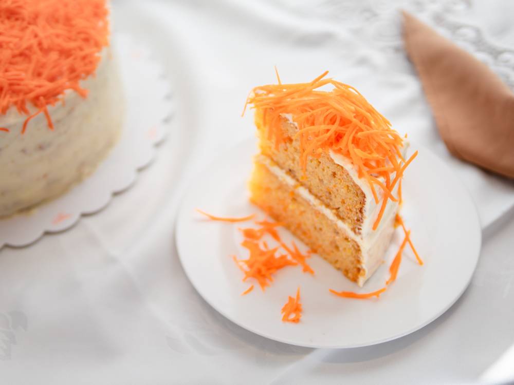 A carrot cake to brighten up the ‘Noche Buena’ feast - Philippine Daily Inquirer