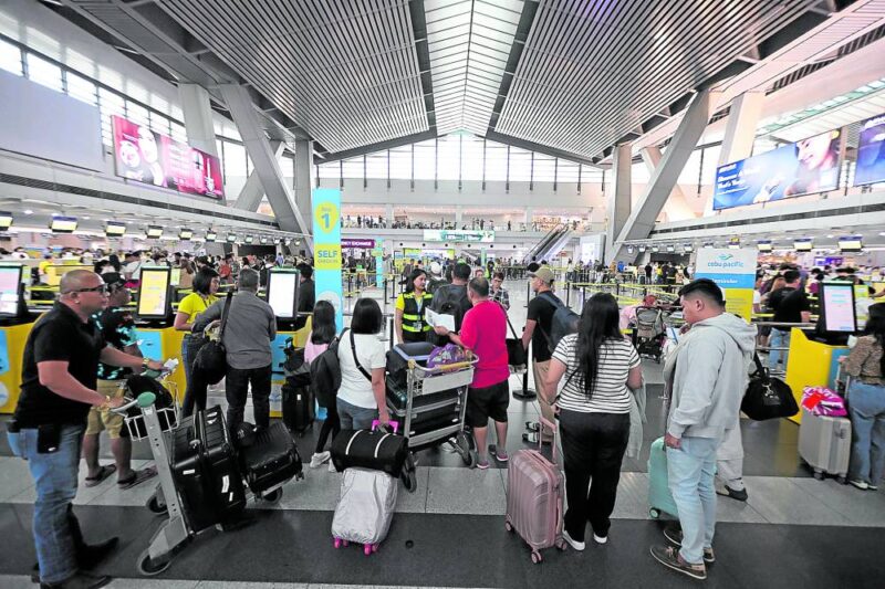 Extended power outage at Naia irks DOTr chief - Philippine Daily Inquirer